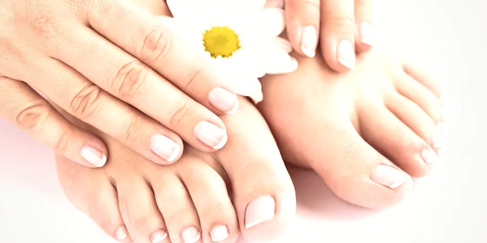 cuidado de manos y pies